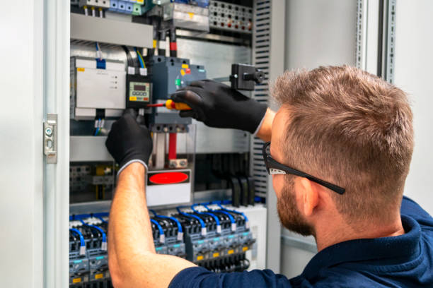 Best Best Electricians Near Me  in Bloomington, IL