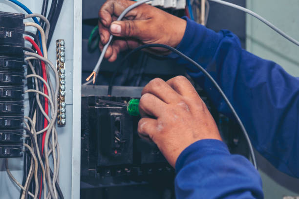 Best Circuit Breaker Repair  in Bloomington, IL
