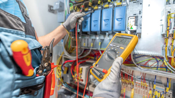 Best Affordable Electrician  in Bloomington, IL