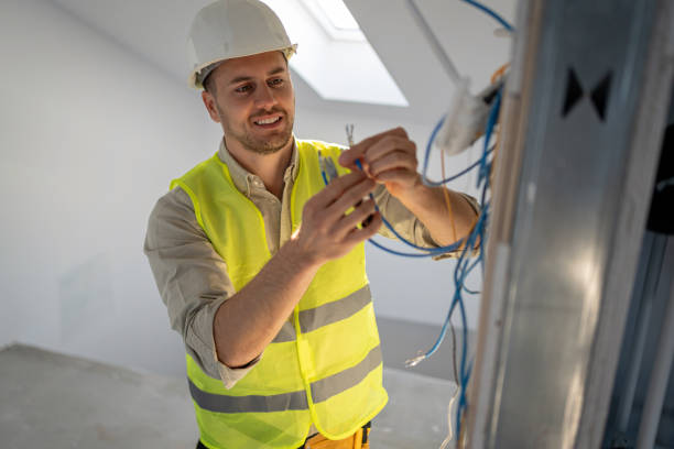 Best Licensed Electrician  in Bloomington, IL